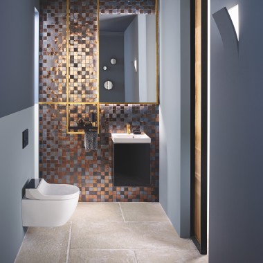 Sprchovací toaleta Geberit AquaClean Tuma Comfort v Geberit Acanto