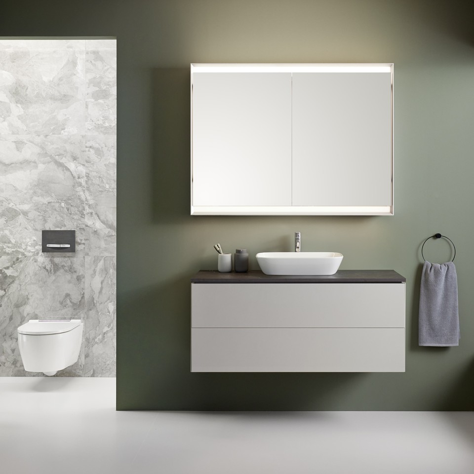 Více prostoru, čistoty a flexibility v koupelně díky produktům Geberit ONE