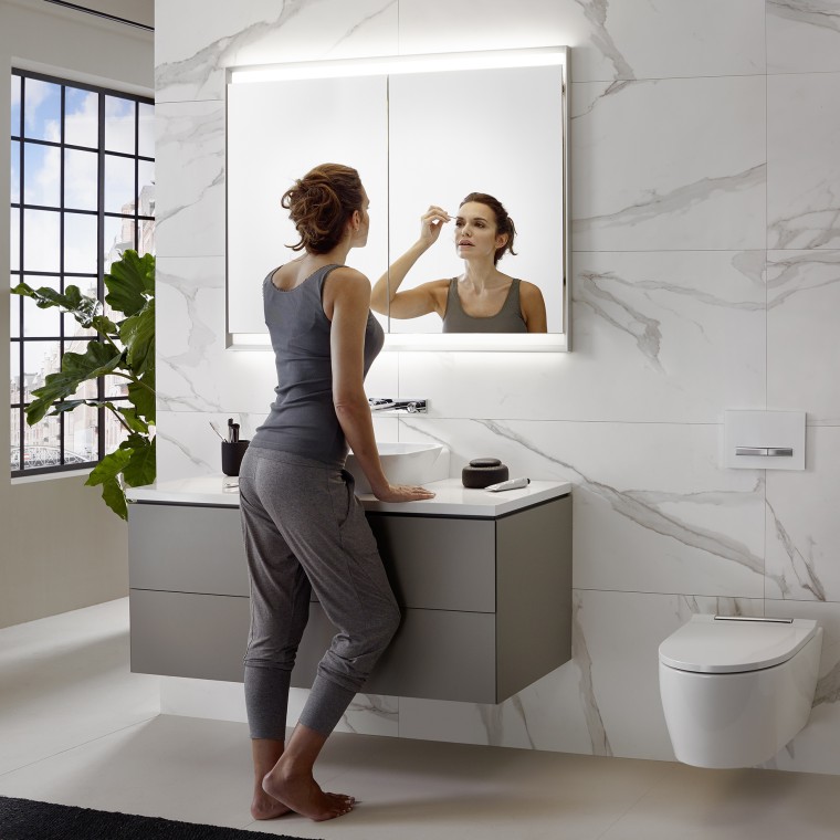 Jasné a ostré světlo pro intenzivní starostlivost.