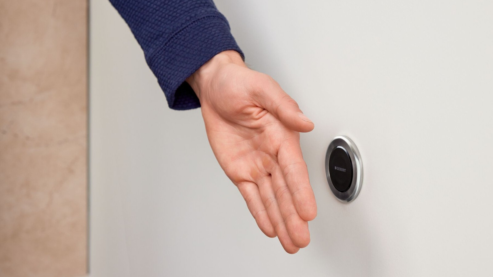 Bezdotykové dálkové ovládání splachování Geberit Typ10, kulaté, s rukou