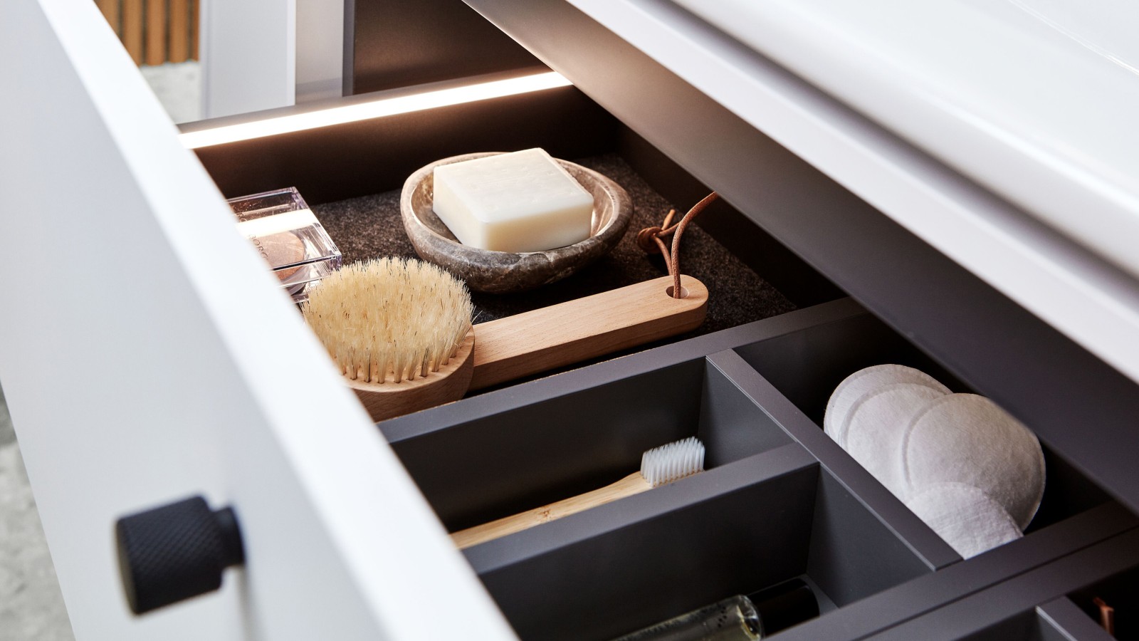 Otevřený šuplík Otevřený šuplík