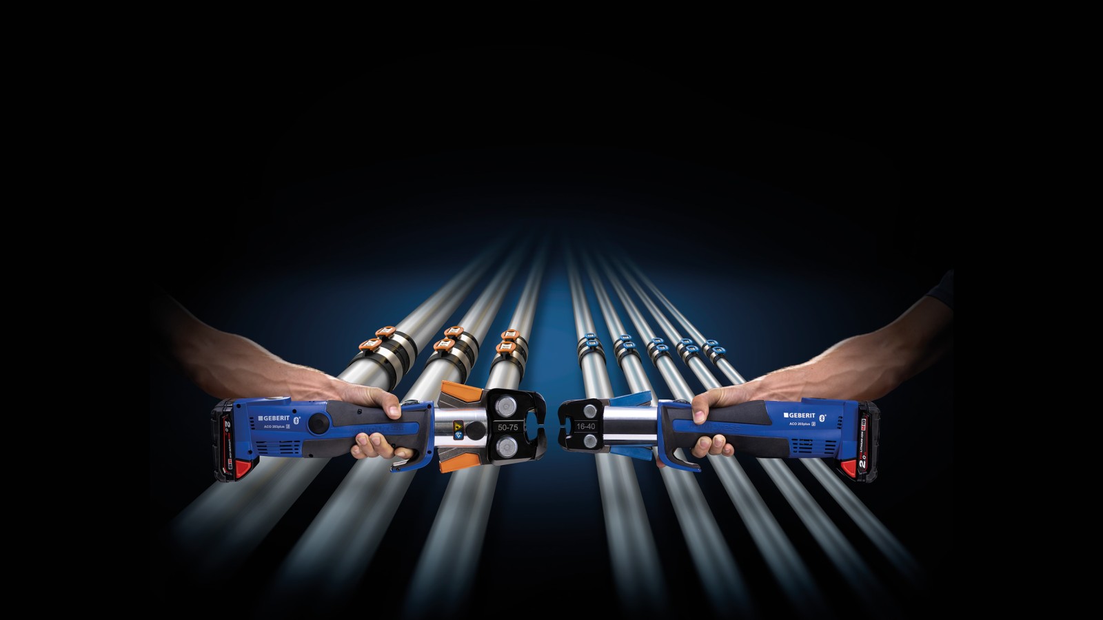 Barevné odlišení lisovací čelisti podle rozměrů: Barevné značení na indikátoru lisování a lisovací čelisti umožňuje uživatelům intuitivní výběr správného nástroje.