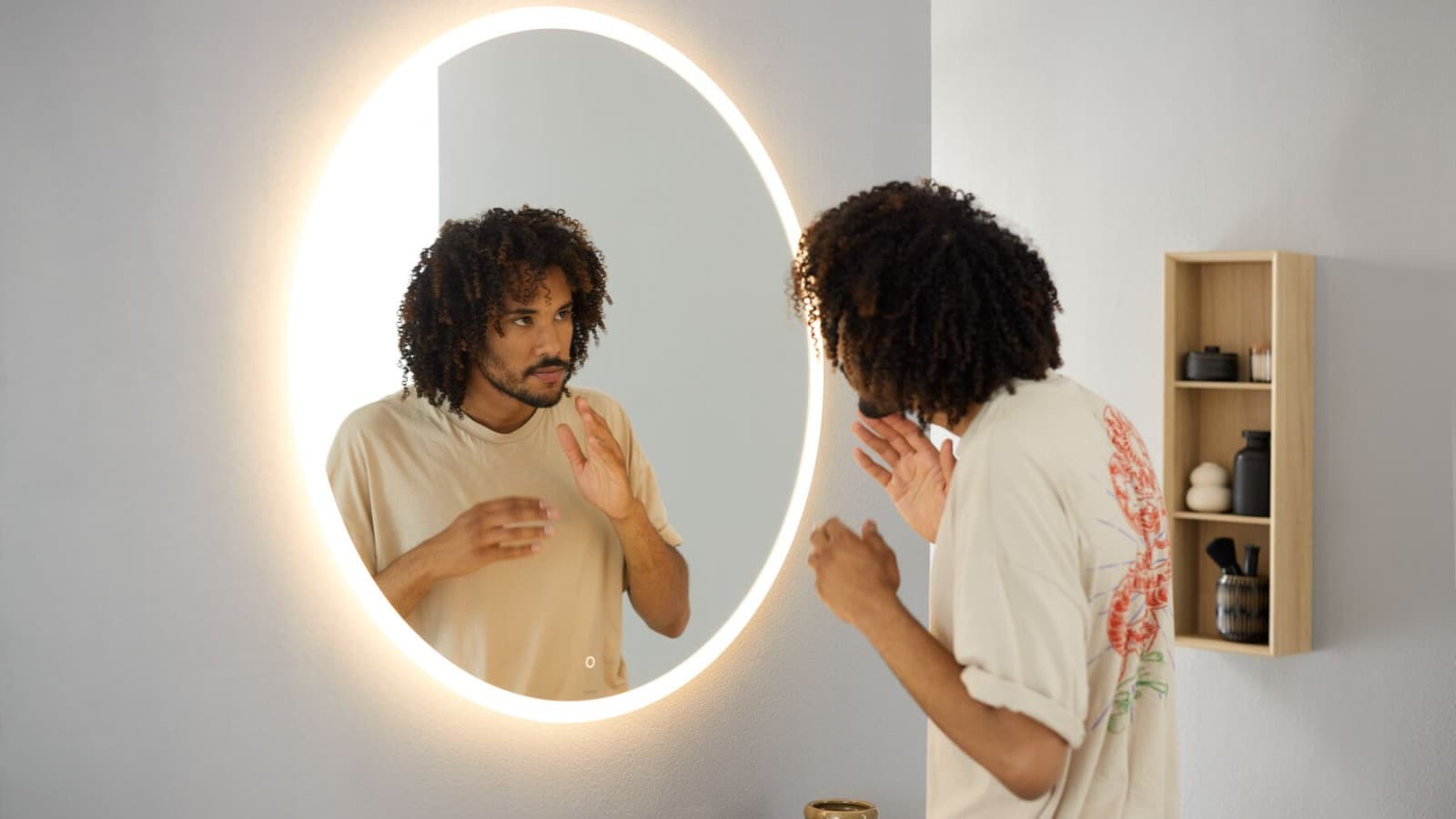 Option Round zrcadlo 90 cm (© Geberit) Option Round zrcadlo 90 cm (© Geberit)