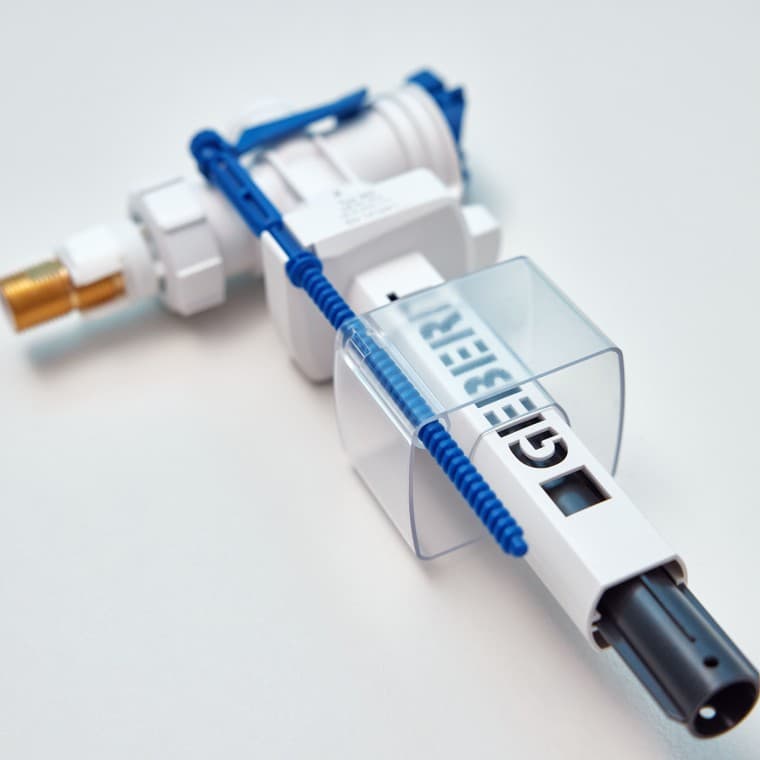 Plnicí ventil Geberit typ 383 kombinuje kompaktnější konstrukci s výrazně tišším provozem. Plnicí ventil Geberit typ 383 kombinuje kompaktnější konstrukci s výrazně tišším provozem.