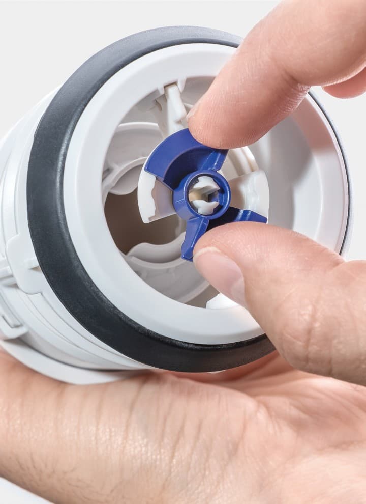 Splachovací ventil Geberit typ 420 (© Geberit) Splachovací ventil Geberit typ 420 (© Geberit)