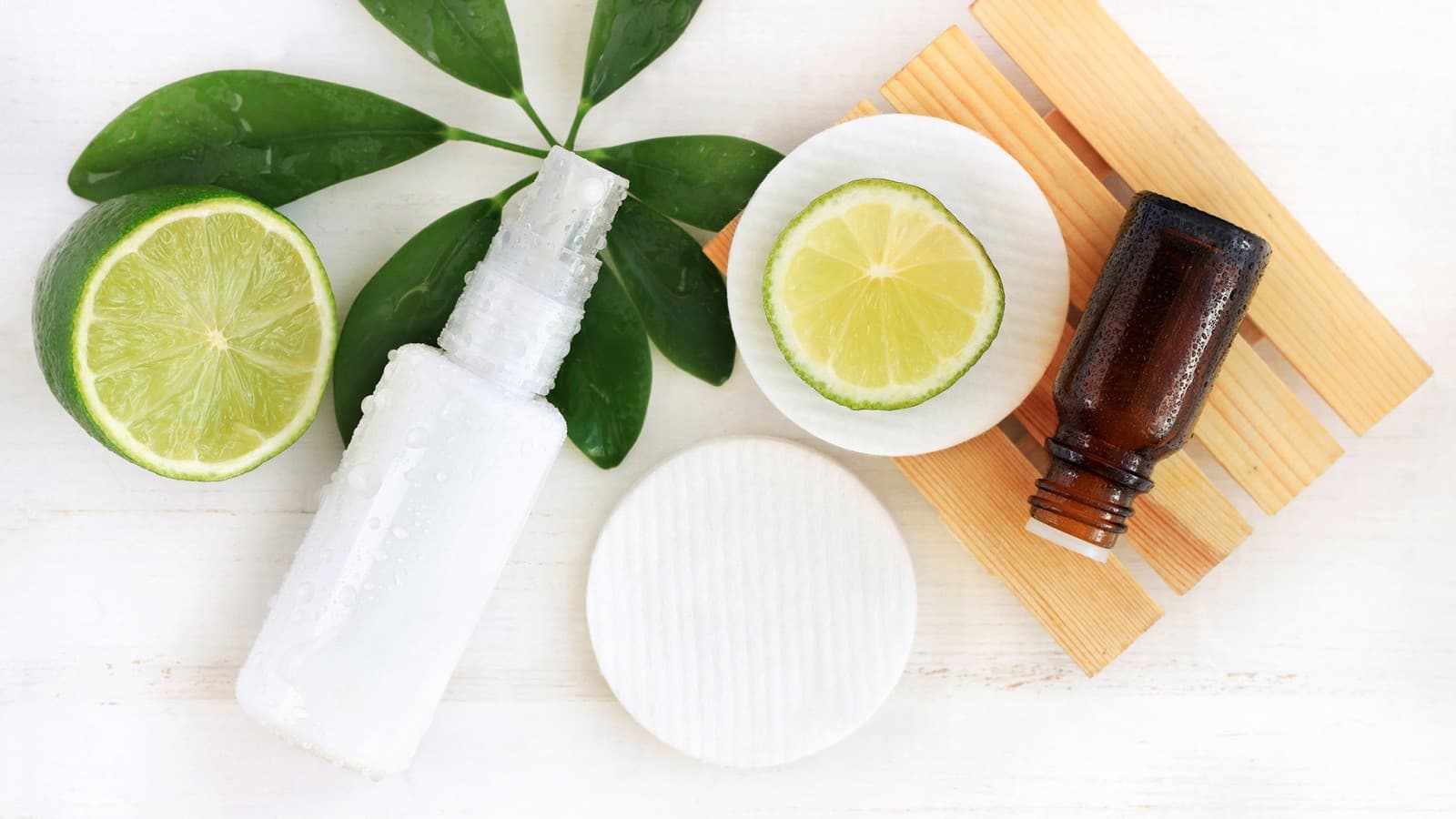 Různé prostředky pro domácnost na čerstvý vzduch Různé prostředky pro domácnost na čerstvý vzduch