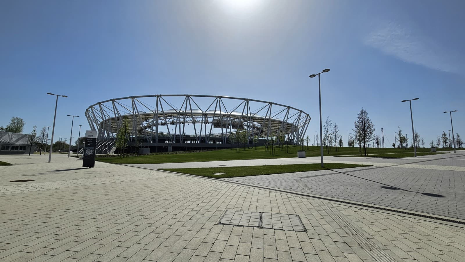Stadion tvoří základ masterplanu pro čtvrť Southgate v Budapešti. (© Geberit) Stadion tvoří základ masterplanu pro čtvrť Southgate v Budapešti. (© Geberit)