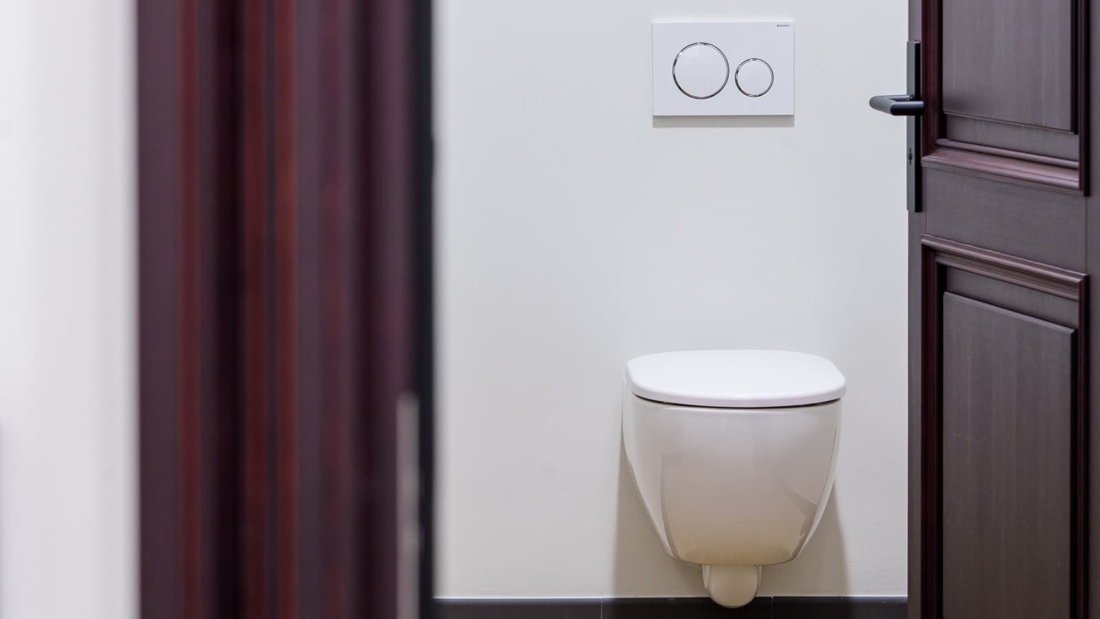 Architekti věnovali zvláštní pozornost sanitárnímu zařízení. (© Jānis Salmanis) Architekti věnovali zvláštní pozornost sanitárnímu zařízení. (© Jānis Salmanis)