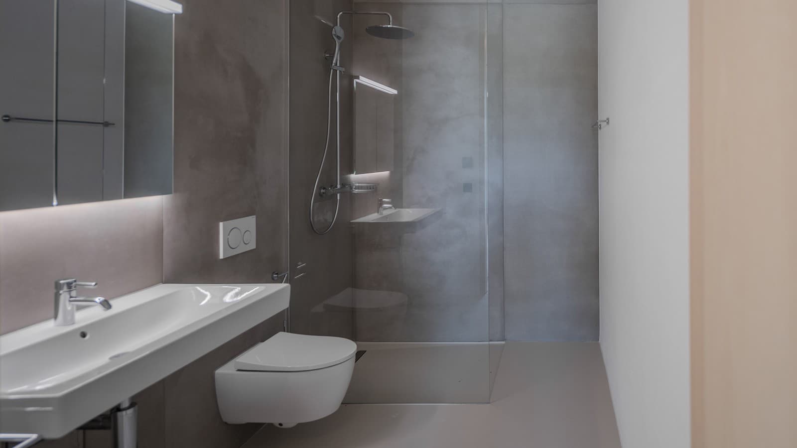 Koupelny jsou vybaveny toaletami a umyvadly Geberit. (© Openly / Jens Ellensohn) Koupelny jsou vybaveny toaletami a umyvadly Geberit. (© Openly / Jens Ellensohn)