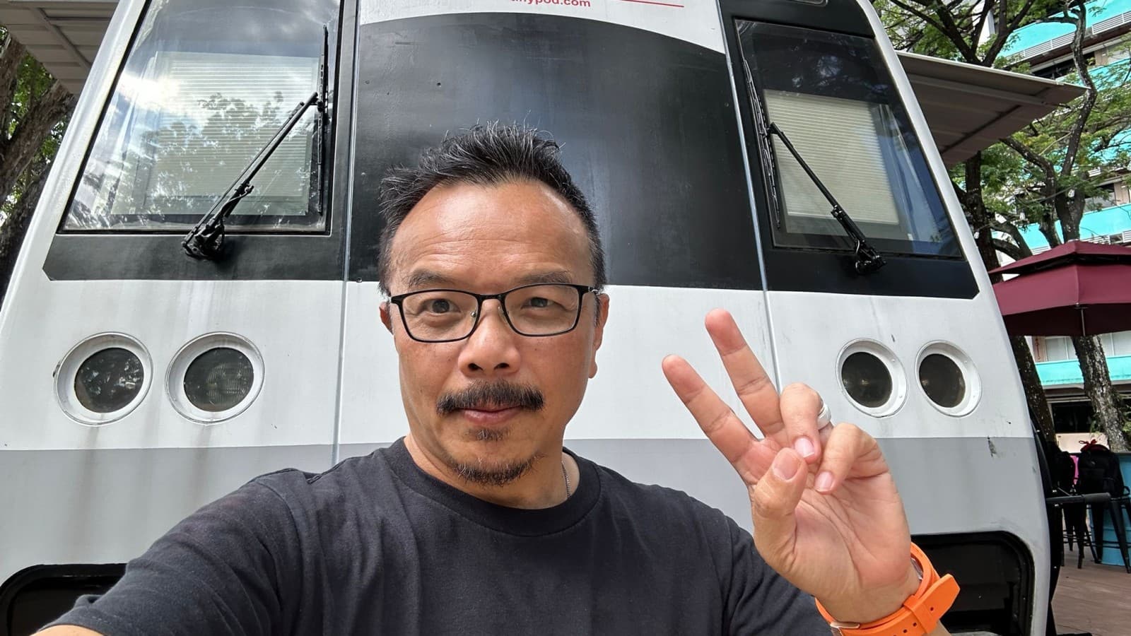 Fascinován myšlenkou jednoduchého a efektivního života: zakladatel hotelu Liang Chiang Seah (© Liang Chiang Seah) Fascinován myšlenkou jednoduchého a efektivního života: zakladatel hotelu Liang Chiang Seah (© Liang Chiang Seah)