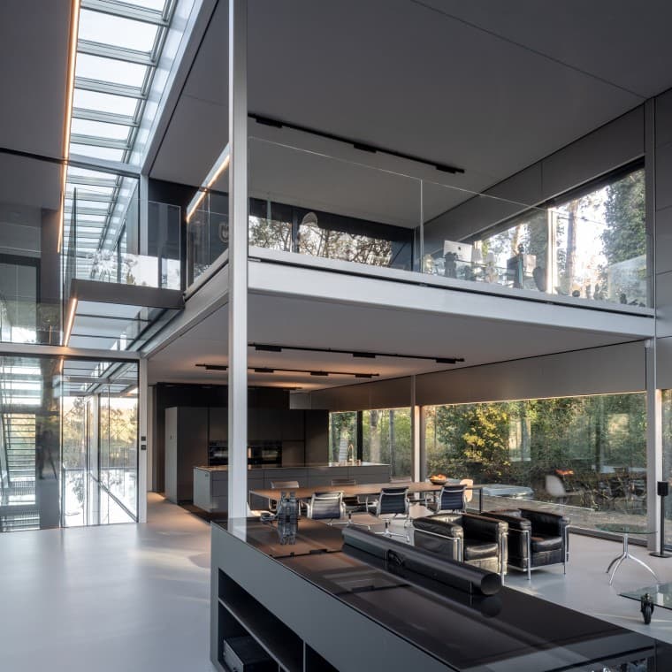 Budova je téměř zcela demontovatelná a znovu použitelná. (© Lucas van der Wee) Budova je téměř zcela demontovatelná a znovu použitelná. (© Lucas van der Wee)