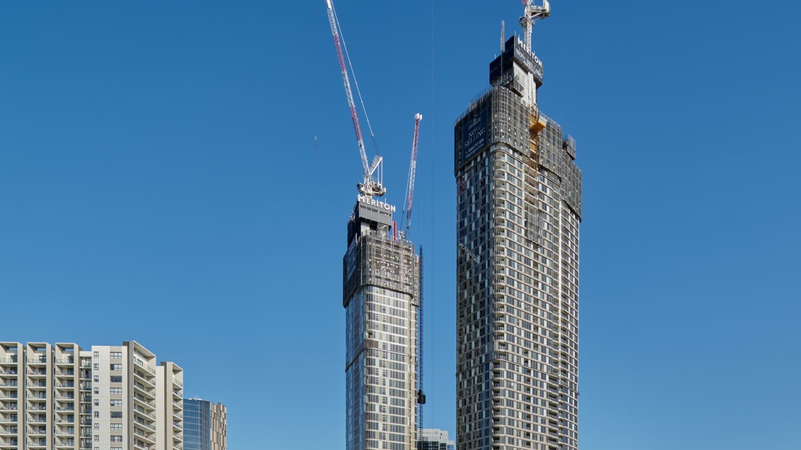 Dvě věže 180 George Towers předznamenávají zahušťování sydneyské aglomerace (© Michael Curwood & Adam Powell) Dvě věže 180 George Towers předznamenávají zahušťování sydneyské aglomerace (© Michael Curwood & Adam Powell)