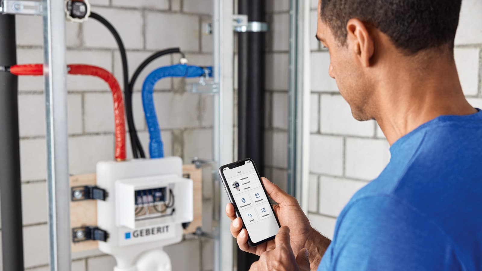 Vzdálená údržba prostřednictvím služby Geberit Connect Vzdálená údržba prostřednictvím služby Geberit Connect